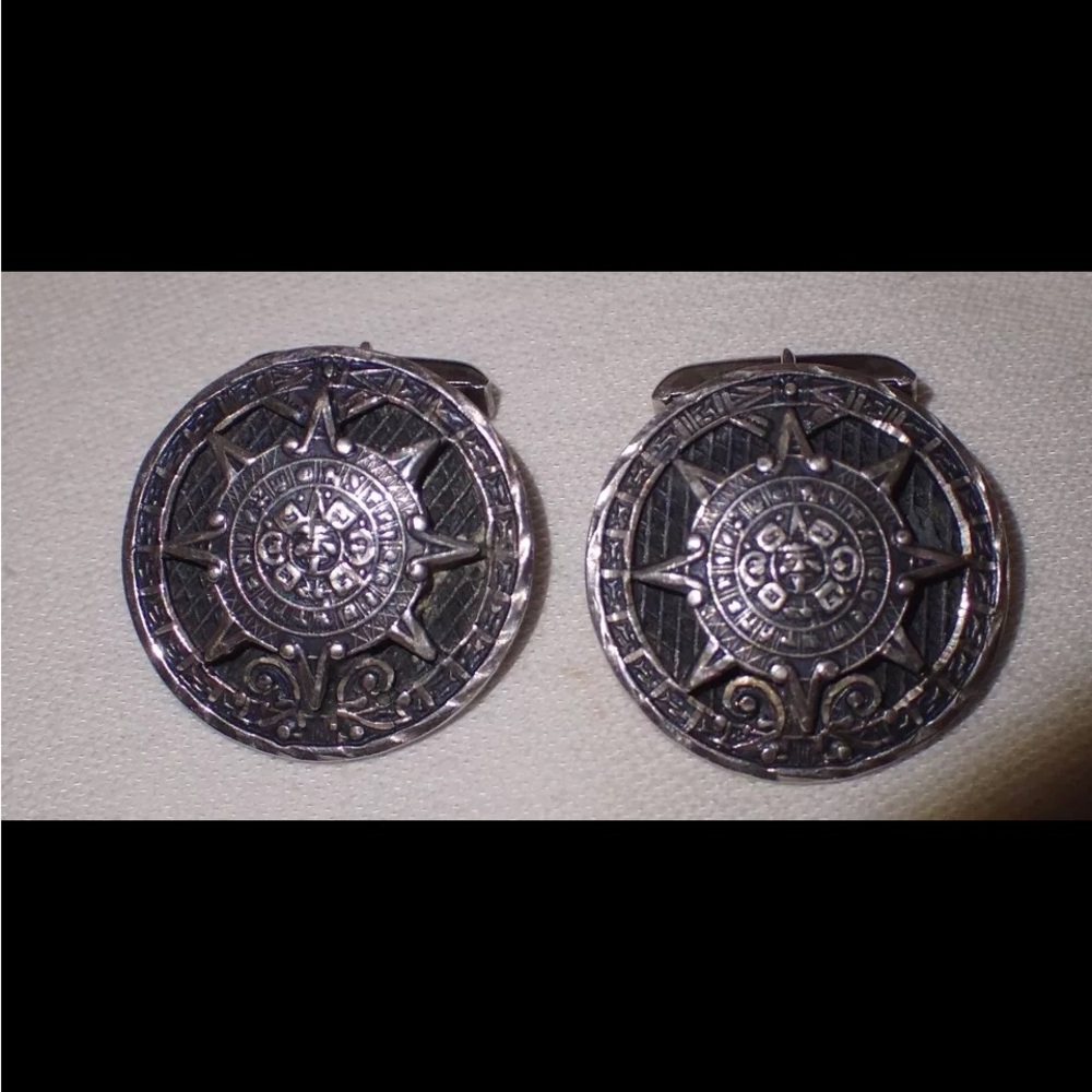 Vintage Antique Sterling Silver 925 
Mexico Aztec Mayan Calendar 
Cufflinks Mens